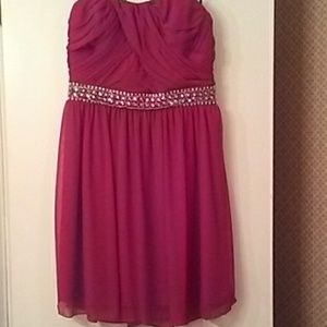 I.N. San Francisco Short Formal Prom/ Homecoming Dress Host Pick🎉 EUC
